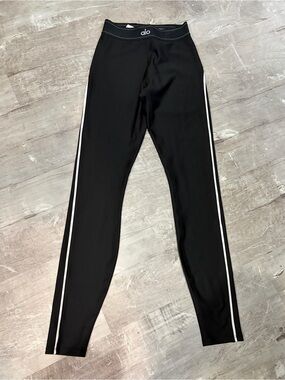 Alo Airlift Suit Up Leggings